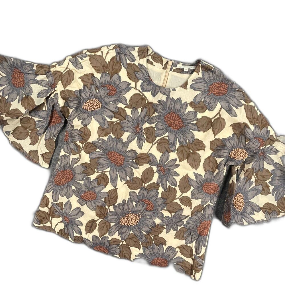 Ann Mashburn Floral Blouse XS Brown Grey Cream Bell Sleeve Top Crop Quiet Luxury